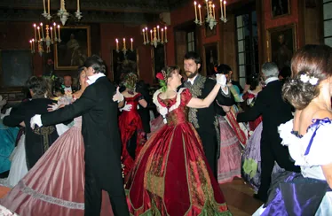 Mai 2004 : "Bal des Fleurs" au château de Breteuil