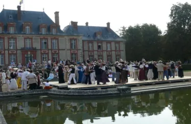 Septembre 2009 : Animation publique "Bal des Canotiers " au Chateau de Breteuil