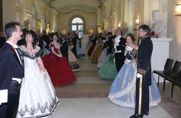 Mai 2008 : Bal de printemps à l'Orangerie du Château de Sceaux (Hauts de Seine)