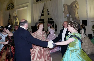 Mai 2008 : Bal de printemps à l'Orangerie du Château de Sceaux (Hauts de Seine)