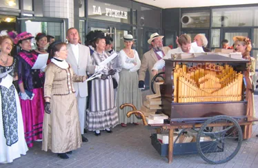 Juin 2008 : Participation au 20 ans de l'association "Révérences" (Lyon)