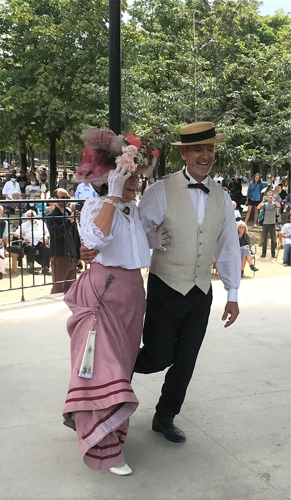 Jardin du Luxembourg · galerie Carnet de Bals
