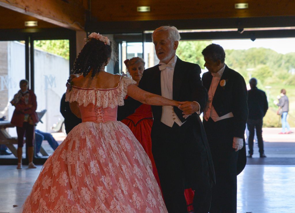 Hippodrome de Mauquenchy · galerie Carnet de Bals