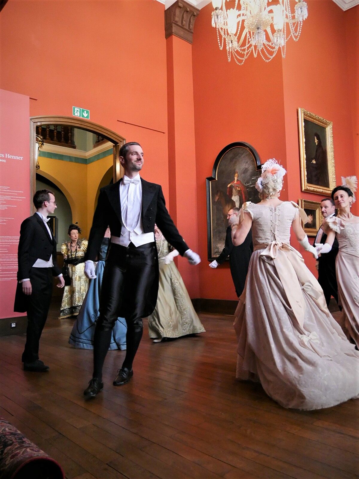 Musée Jean-Jacques Henner · galerie Carnet de Bals
